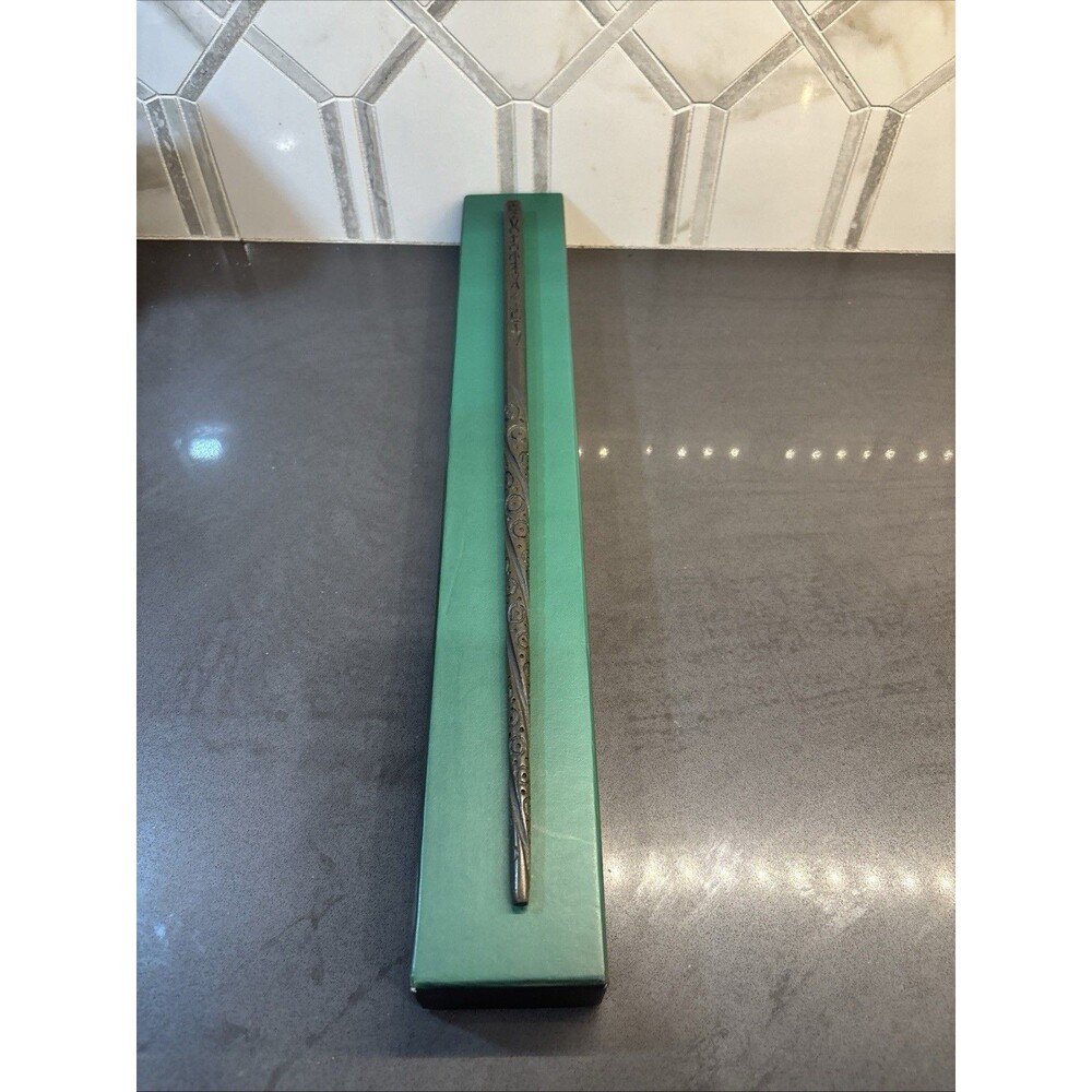 Universal Studios - Harry Potter - Sirius Black's Wand with Original Box